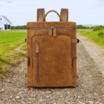 Durable Oil Pull-Up Leather Backpack – Designed for Modern Explorers