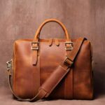 Full-Grain Crazy Horse Leather Messenger Bag – Vintage Crossbody Satchel for Men & Women